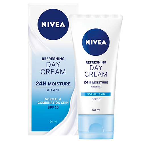 Nivea Essentials Moisturizing Dagscreme (50 ml)